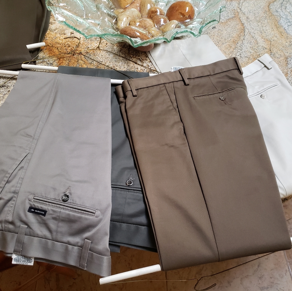 Dockers Slacks trousers 34-30 bundle of 4 pairs
